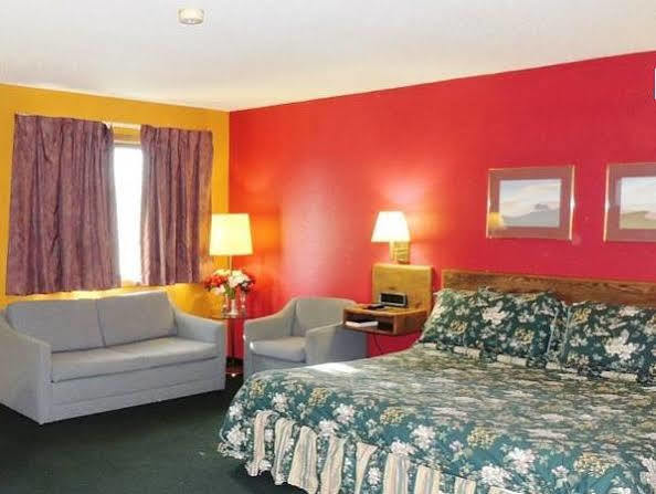 America'S Stay Inn Stewartville Экстерьер фото